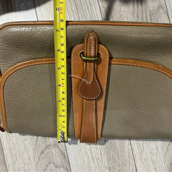 Vintage leather dooney and bourke - Picture 9 of 9